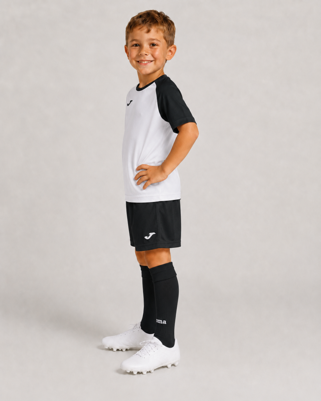 Joma Academy IV Hvid/Sort trøje med navn og nummer