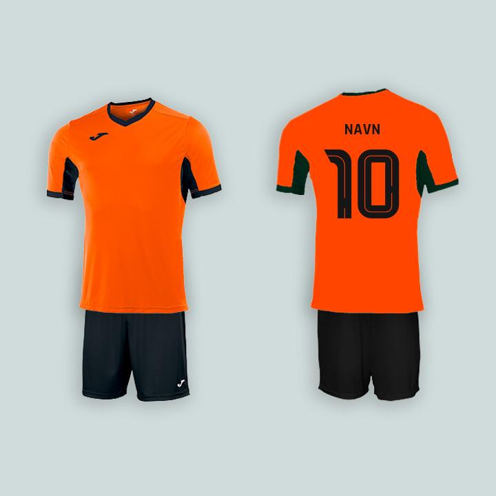 Joma Champion IV i Orange/Sort med navn og nummer