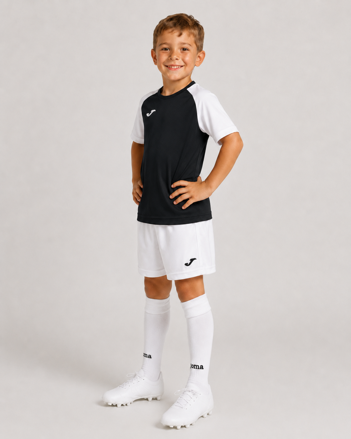 Joma Academy IV Sort/Hvid trøje med navn og nummer