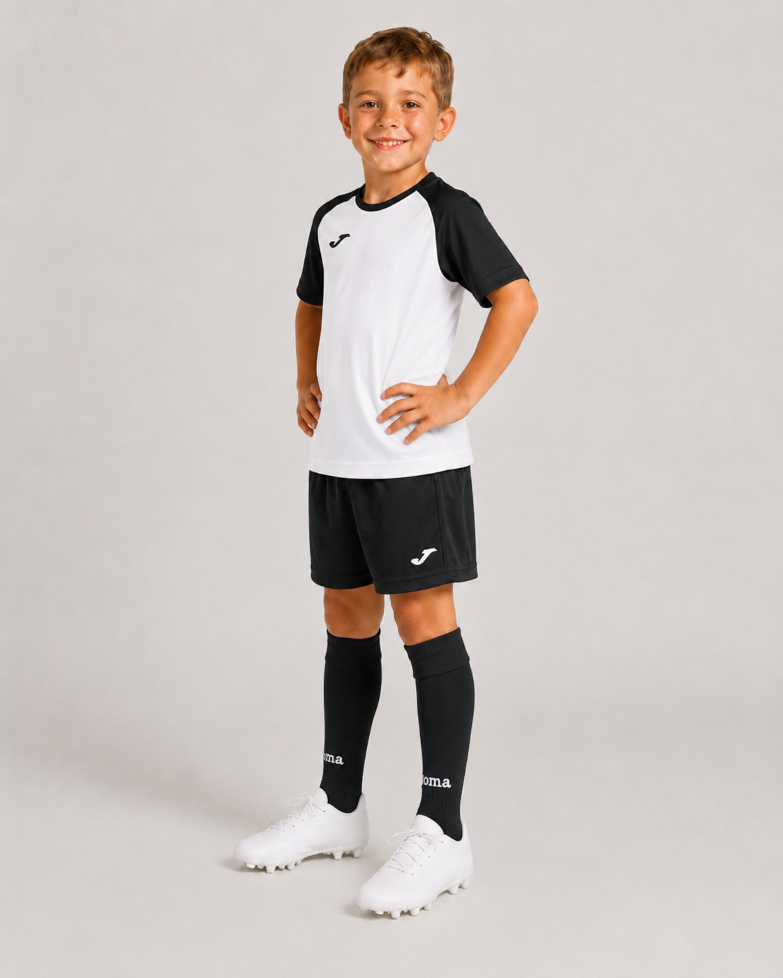 Joma Academy IV Hvid/Sort trøje med navn og nummer